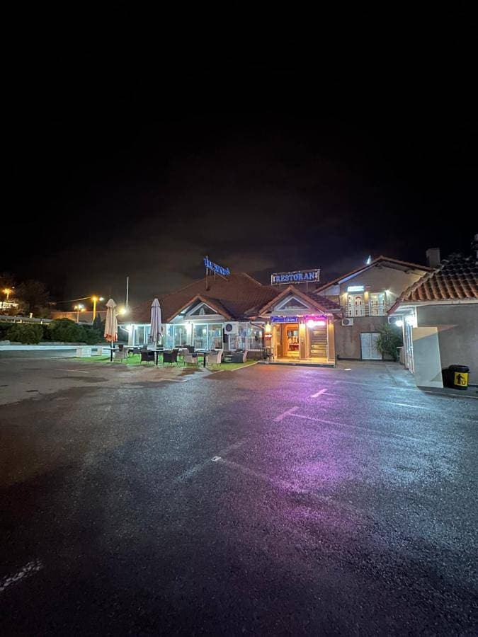 Motel Era i Sin 1