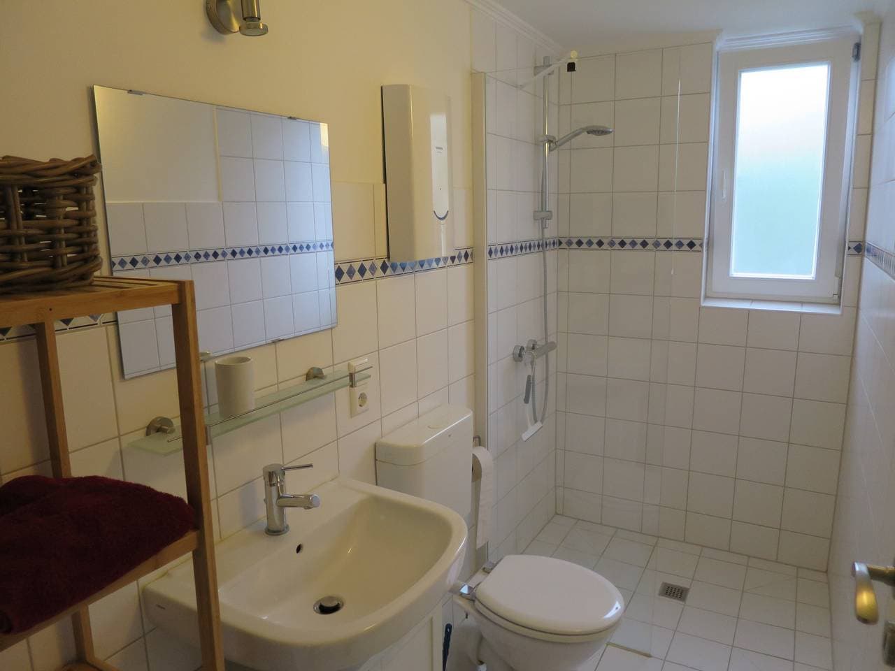 Foto 8 von 23: Ferienhaus 'Strandhaus Am Oberuckersee' mit Seeblick, privater Terrasse und WLAN