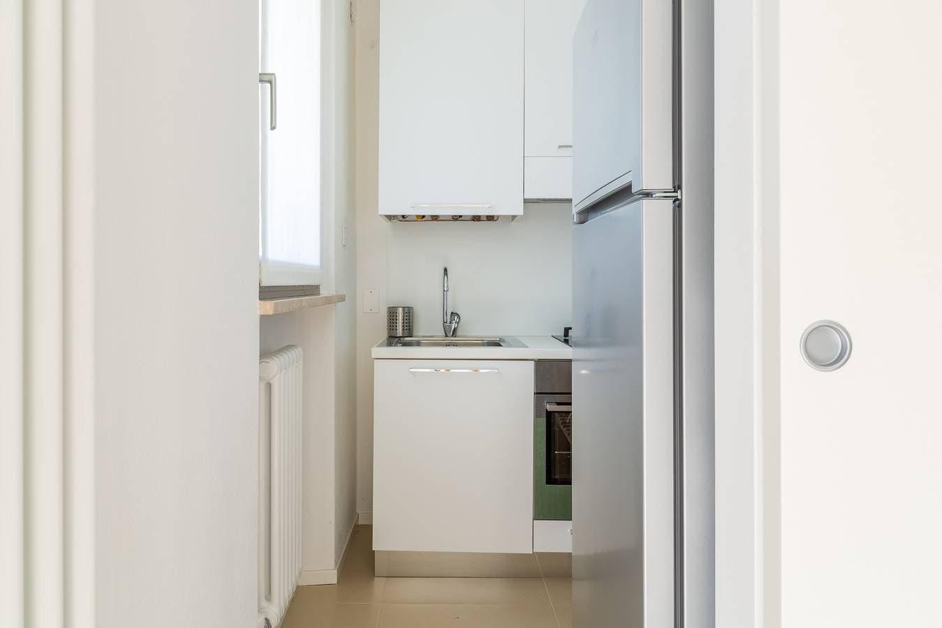 Foto 8 von 27: Moderne Ferienwohnung "Baseventuno 3" mit Pool