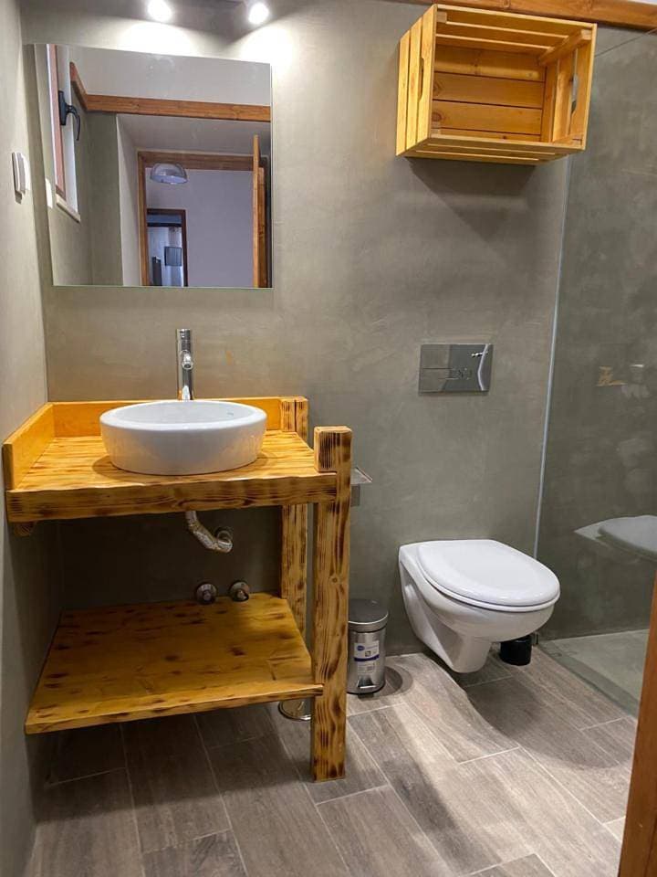 Foto 6 von 10: Double Room with Private Bathroom