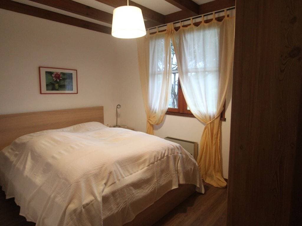 Foto 10 von 20: Ferienhaus in Bias mit Schwimmbecken