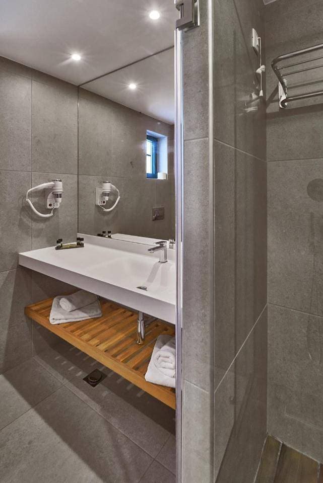 Foto 6 von 10: Double or Twin Room with Sea View