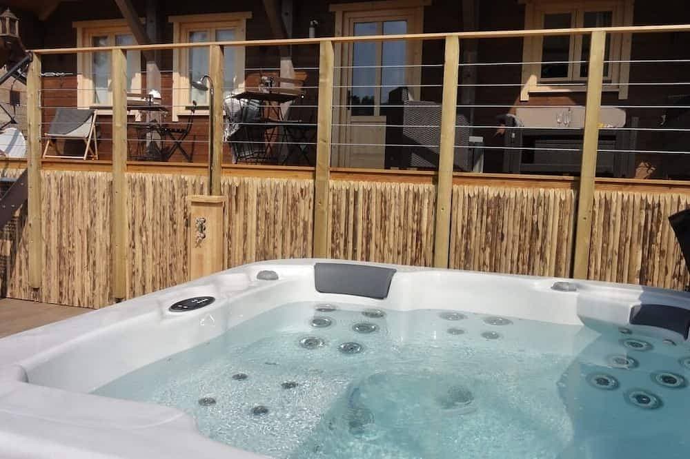 Schönes Ferienhaus Katzeroller, ruhig mit eigenem Spa. 1