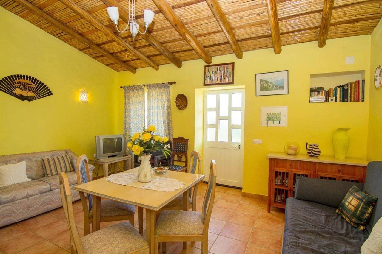 Foto 3 von 5: Villa