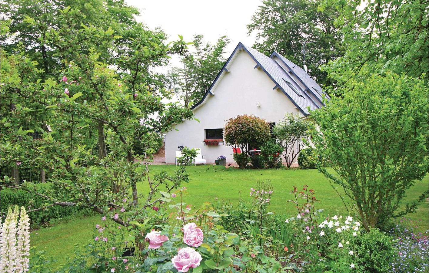 Foto 3 von 27: Gemütliche Gartenwohnung in der Nähe des Stadtzentrums mit TV und Parkplatz