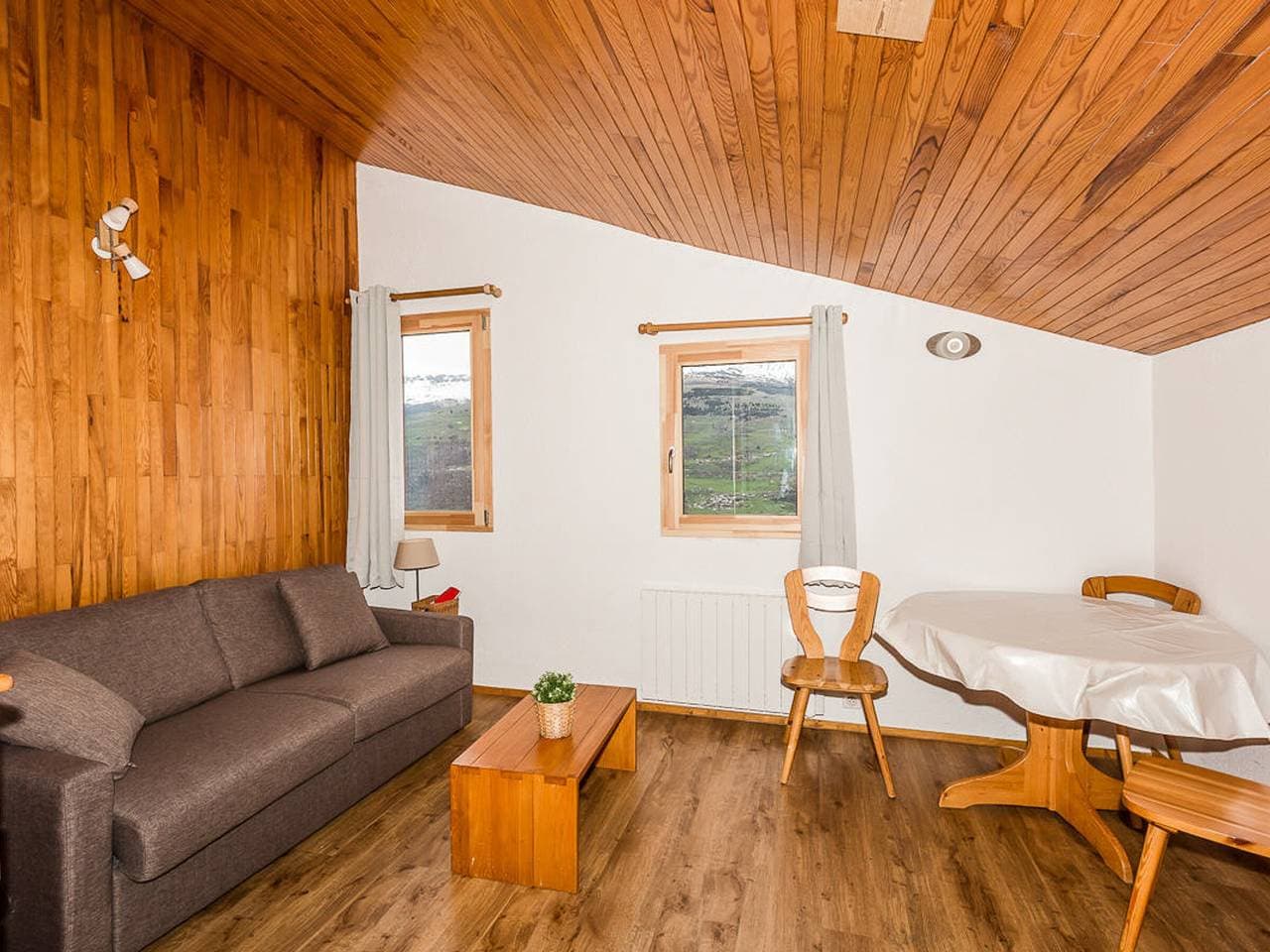 Foto 2 von 11: Montchavin: Renoviertes Studio für 3/4 Pers., Parkplatz, nahe Pisten und Geschäften