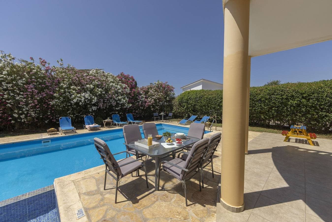 Foto 9 von 39: Villa Tsikkos Tria