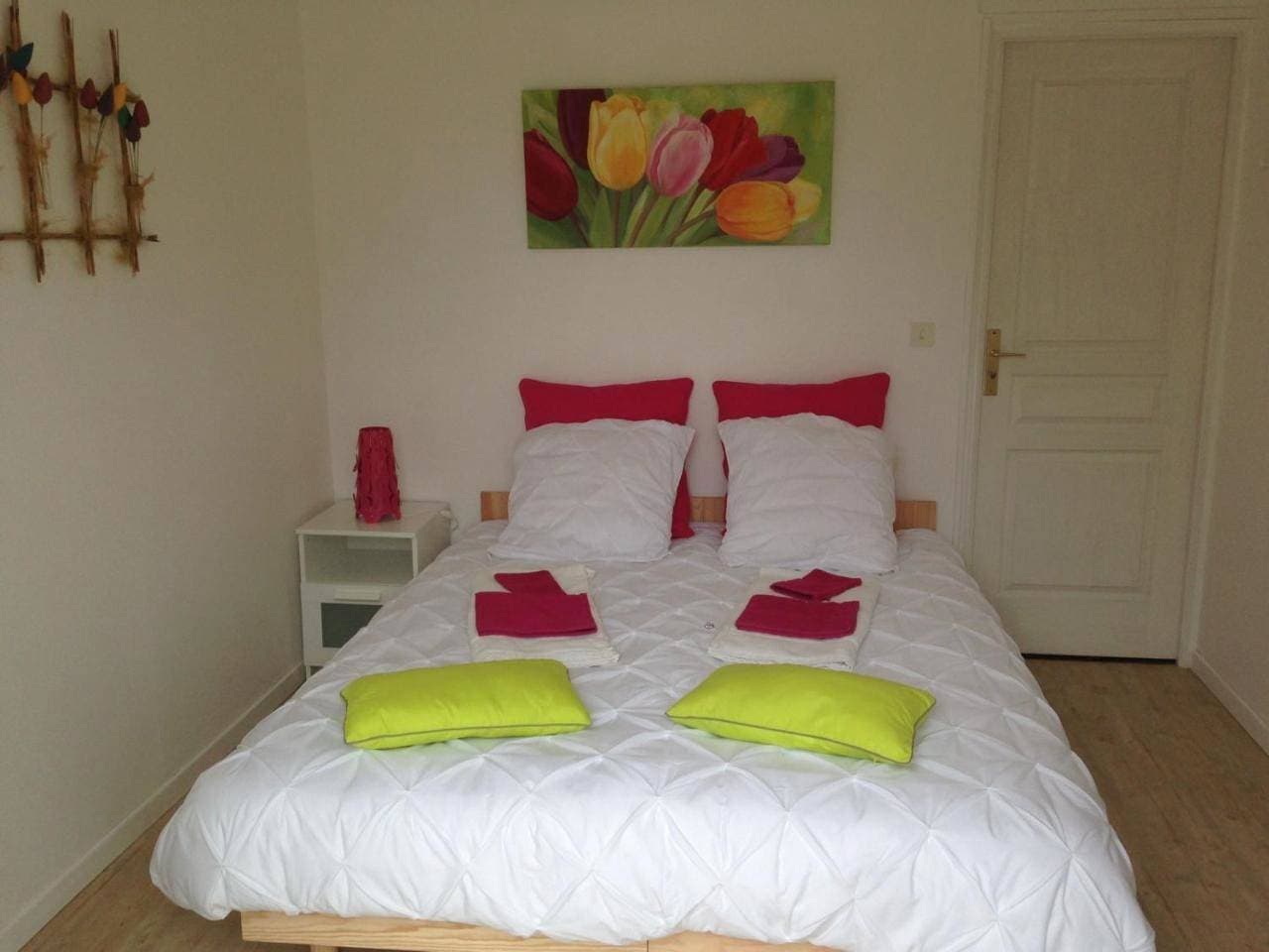 Foto 5 von 8: Double Room with Private Bathroom