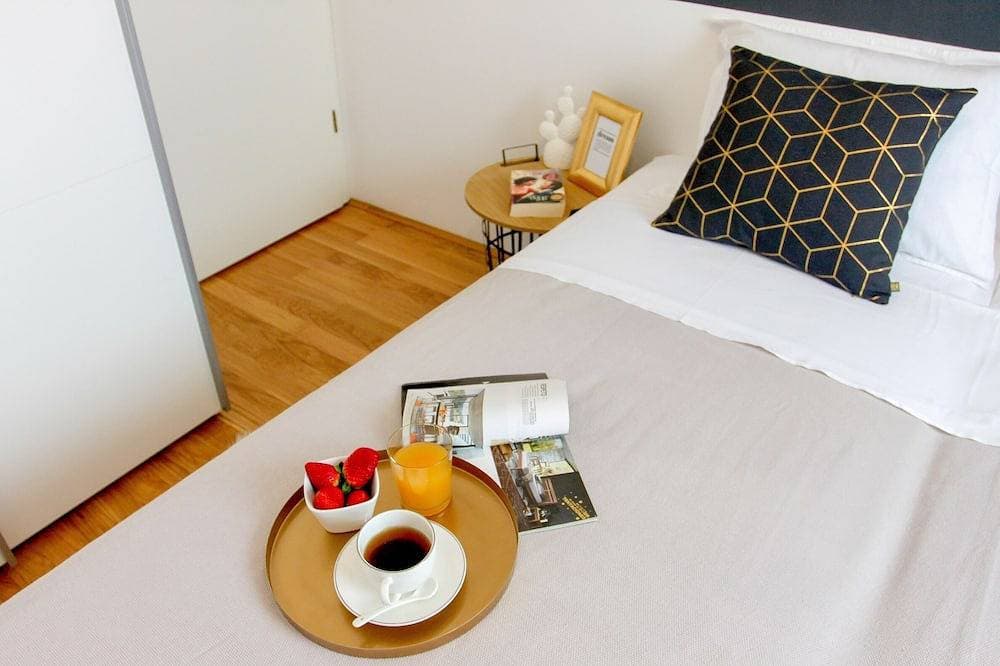 Foto 10 von 30: Serena Apartment mit Meerblick in der Nähe des Kiesstrandes!