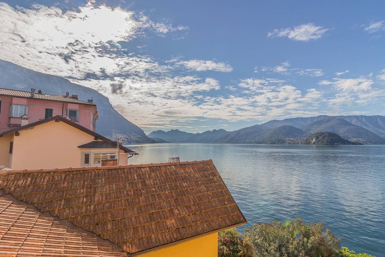 Foto 7 von 50: Il Diamante del Lago