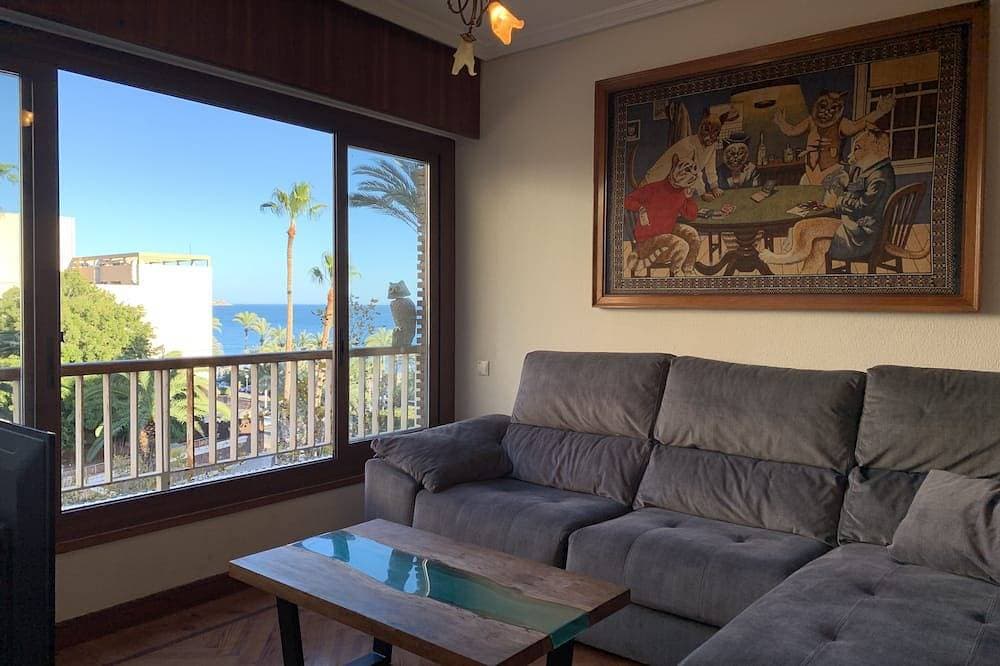 Foto 10 von 27: Alicante Beach Center Meerblick Luxus Apartment Wifi Air
