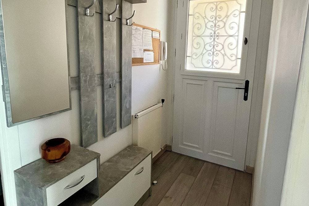 Foto 12 von 17: Magnificent 2p apartment in a villa with sea view, terrace & private parking.
