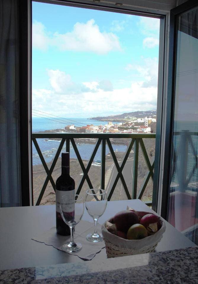 Foto 12 von 27: Apartment with Sea View