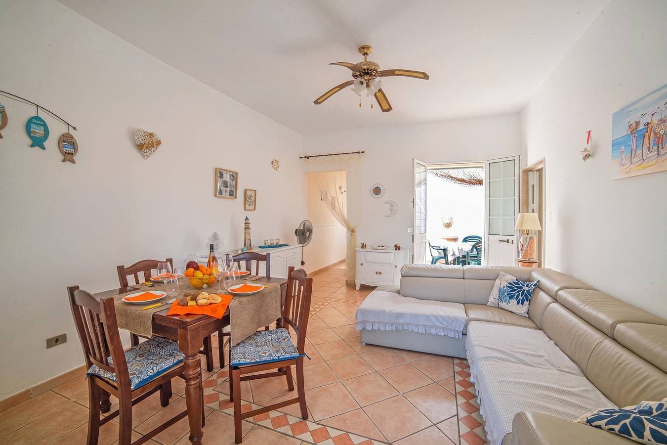 Foto 5 von 19: Rusciu Te Lu Mare Apartment with Terrace & Garden