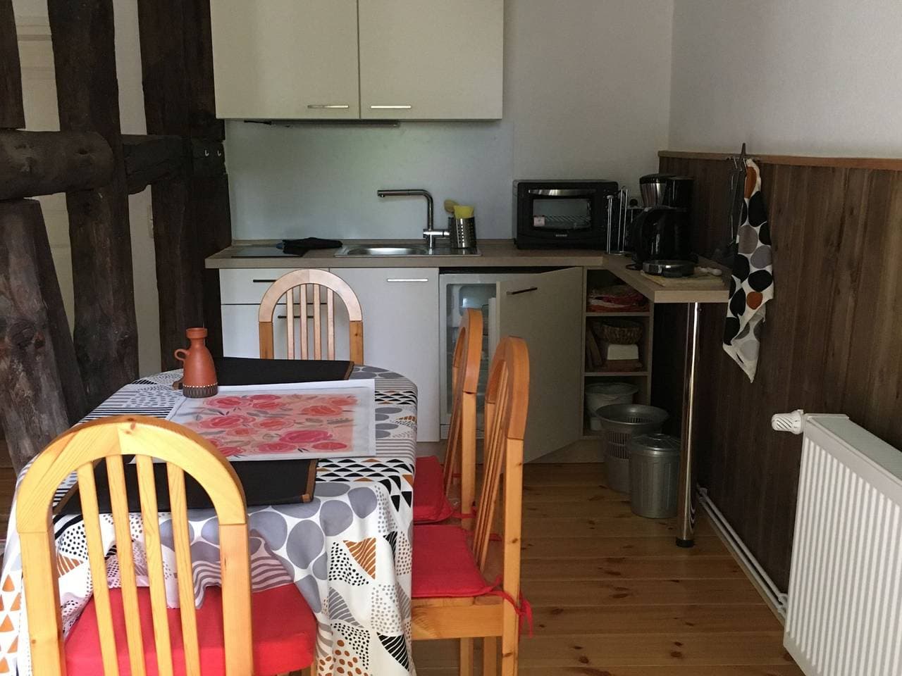 Foto 10 von 13: Alte Schule Nausdorf - Ferienwohnung mit 53 qm, 1 Schlafzimmer, 1 Wohn-/Essbereich, max. für 2 Personen
