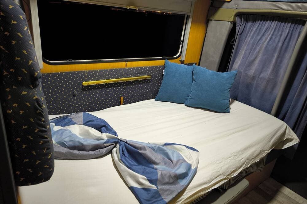 Foto 3 von 25: Fiat Ducato vacation motorhome