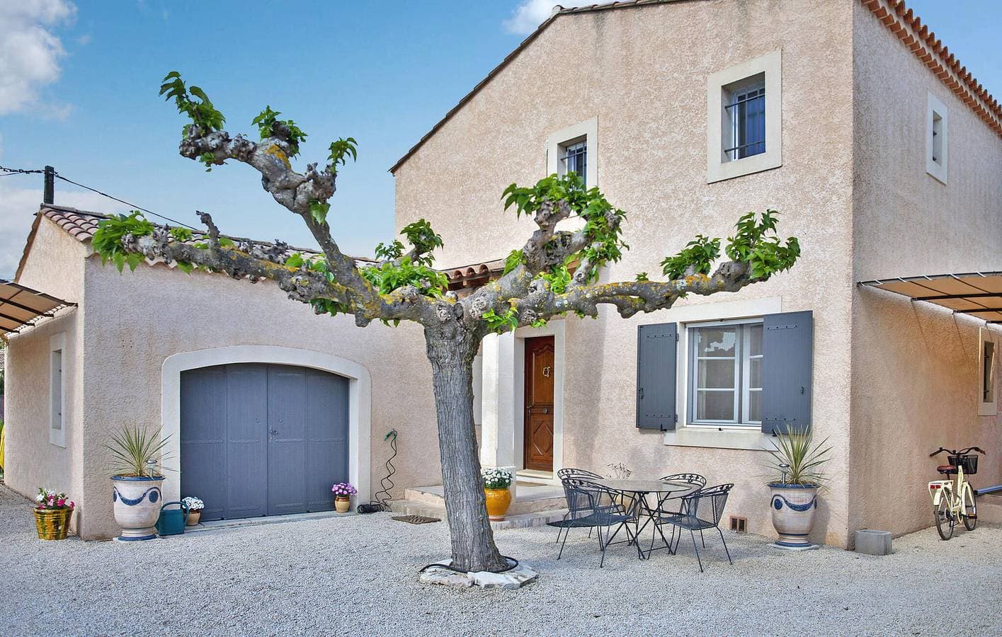 Foto 3 von 27: Moderne 110m² Wohnung: AC, Parkplatz, Pool, WiFi - Graveson