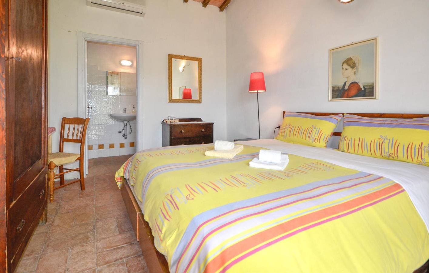 Foto 11 von 22: Reizende Ferienwohnung mit Pool und Garten, 400 m vom Torrente Fiascone entfernt