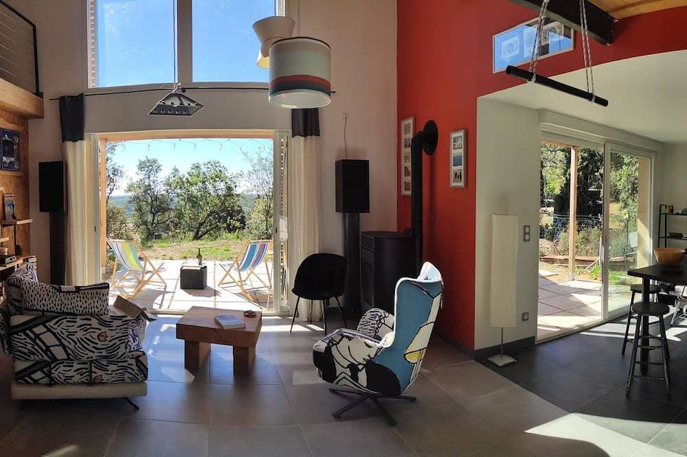 Foto 9 von 30: A spacious house with an unobstructed view, at the trailhead