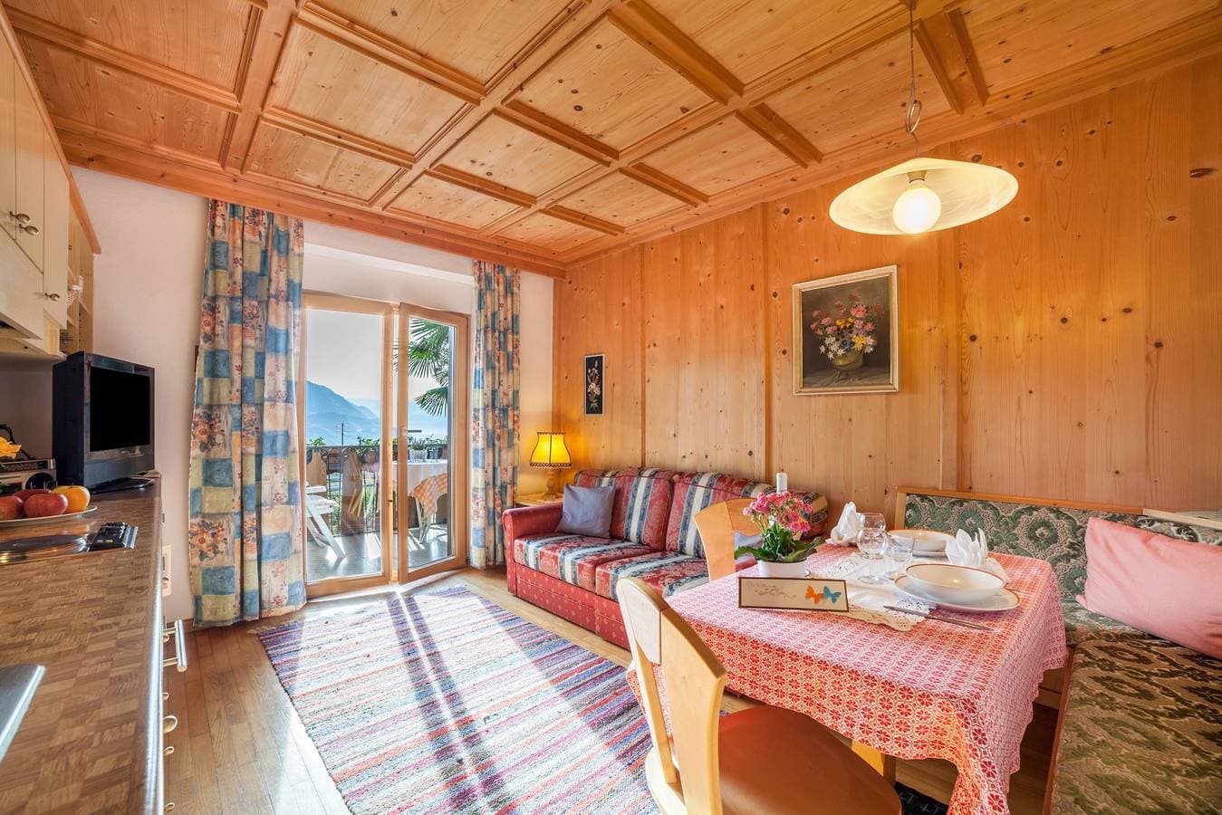Foto 8 von 22: "Adang Ferienwohnung Etschtal" mit Bergblick, Garten und WLAN