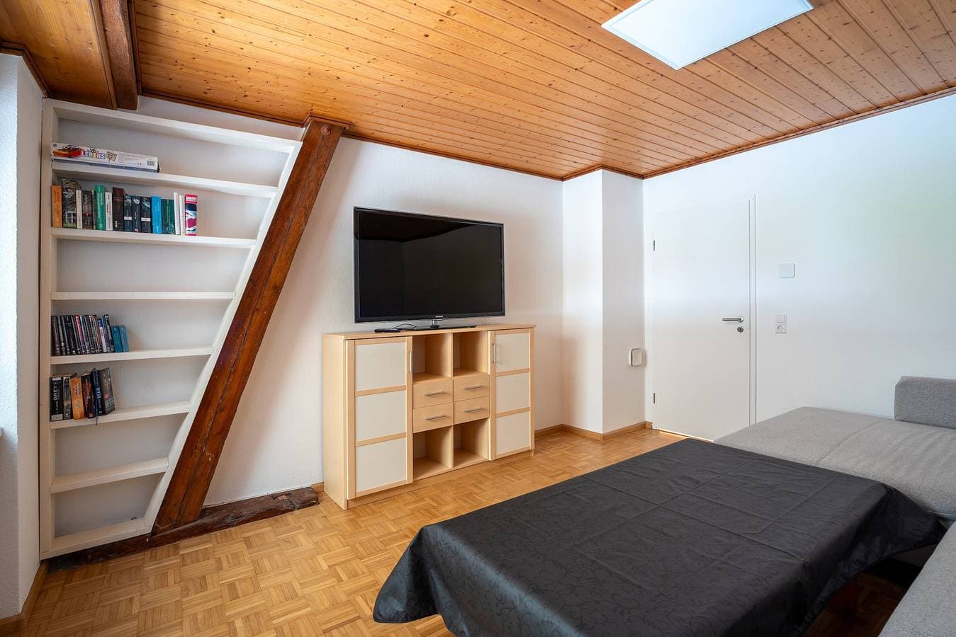Foto 4 von 27: Apartment 'Agnes' mit Gemeinschaftspool, privater Terrasse und WLAN