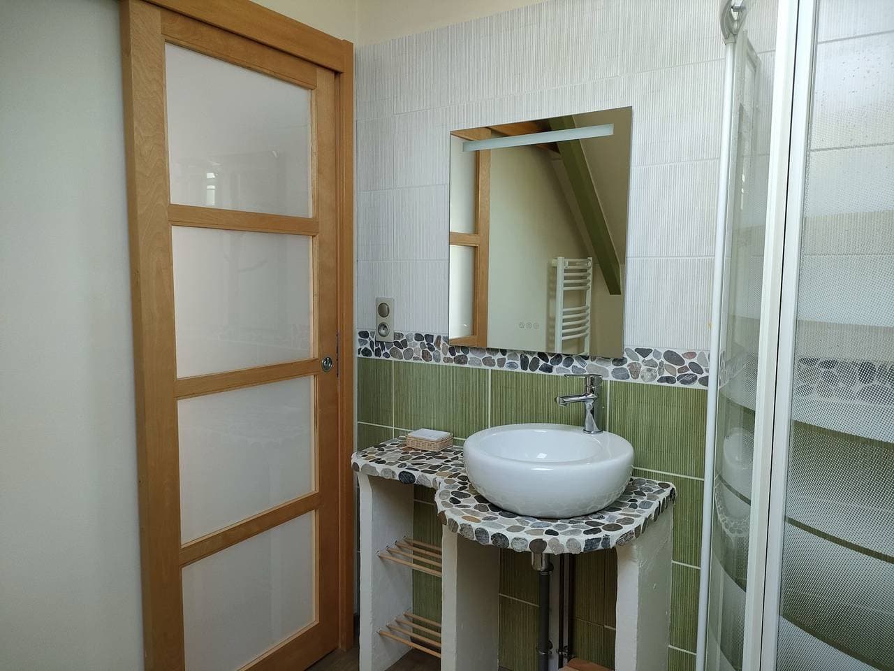 Foto 12 von 16: Charmantes Haus in Le Vivier-sur-Mer mit privater Terrasse