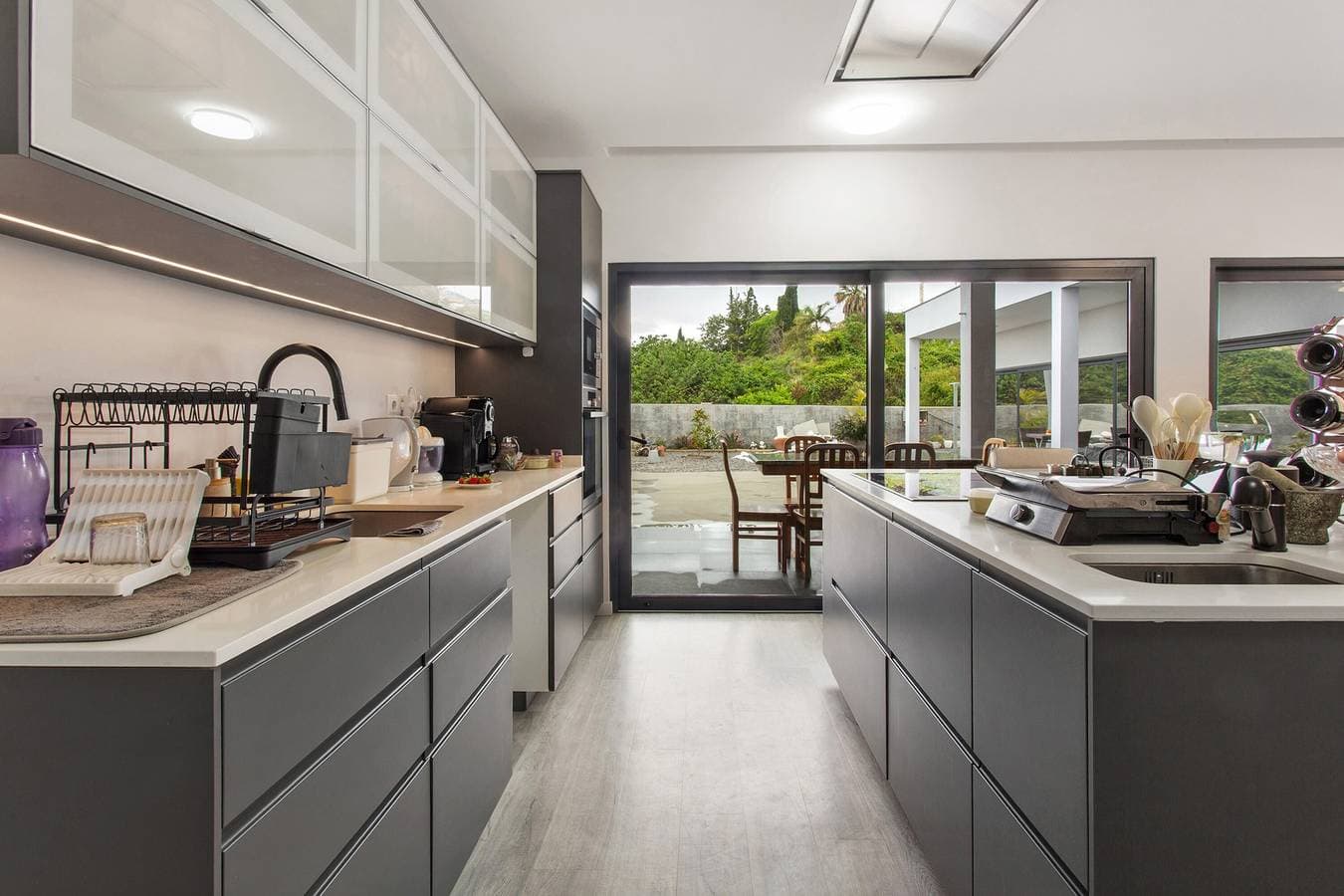 Foto 9 von 40: Studio 'Mariana' mit Atlantikblick, Küche und einzigartiger Gastfreundschaft