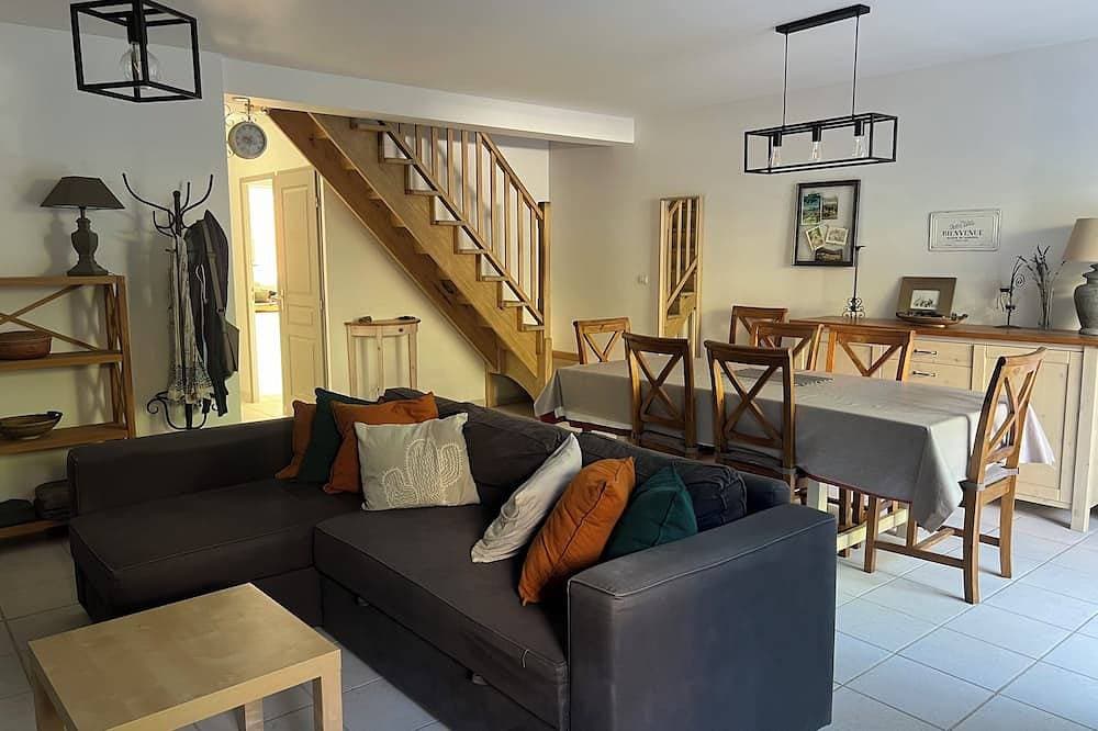 Foto 10 von 24: Nettes Haus mit Pool in malerischen Dorf des Massif des Maures