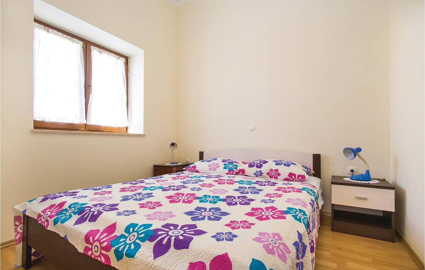 Foto 5 von 27: Charmante Ferienwohnung mit Terrasse, Parkplatz und 2,5 km Entfernung zum Stadtzentrum von Butkovići