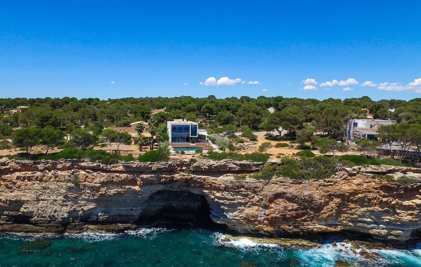 Apartment mit Meerblick, Pool, Grill und AC in Vallgornera 1