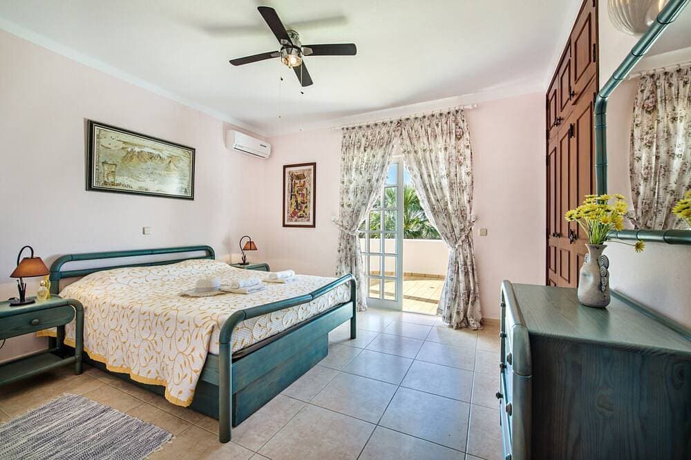 Foto 5 von 20: Marco Real - Villa with beautiful garden and private pool