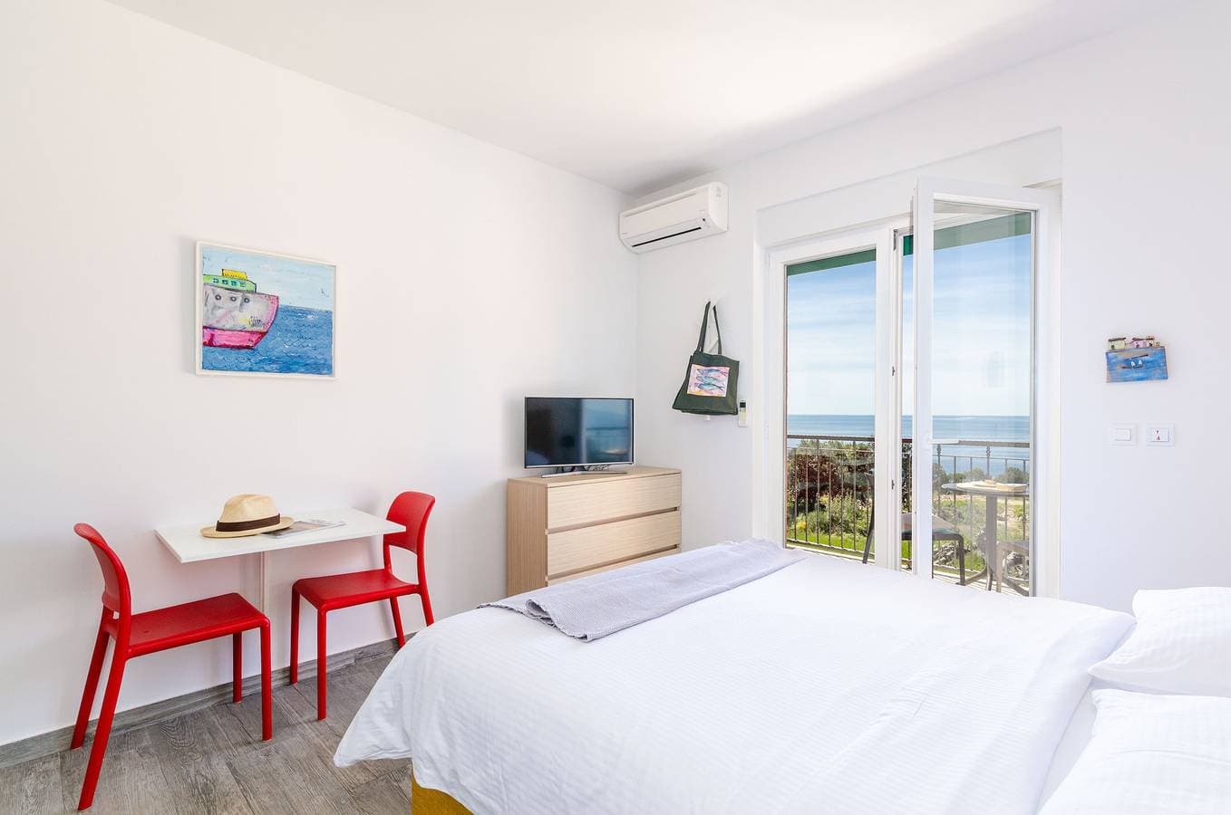 Foto 3 von 18: Villa Lukas - ''No.7'' Studio Apartment with Balcony and Sea View