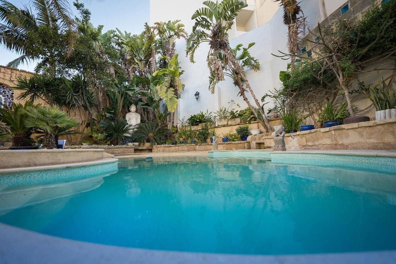 Foto 5 von 62: Villa with Private Pool