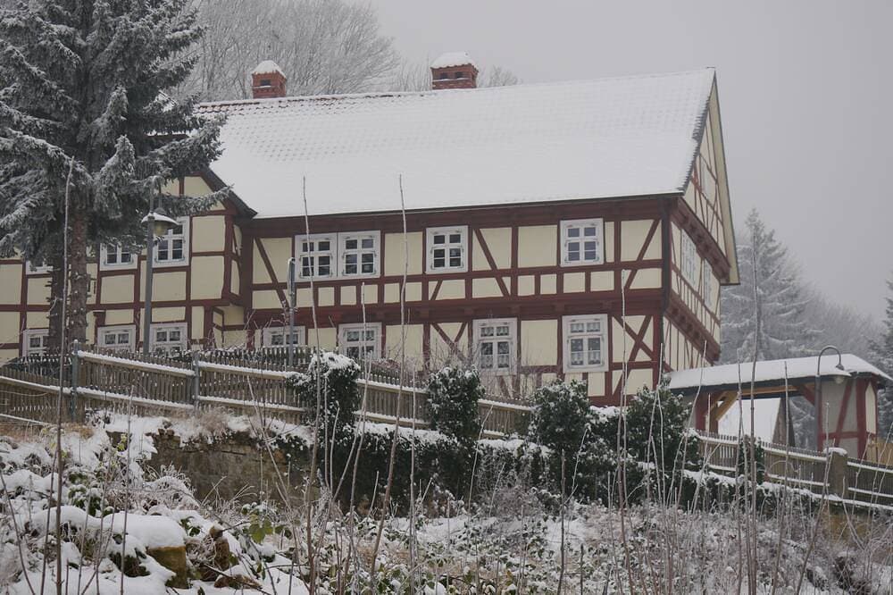 Foto 12 von 25: 125m² Ferienwohnung unterhalb des Schlosses, mit Blick über das Harzvorland