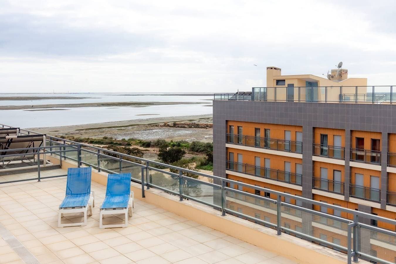 Foto 2 von 28: Ferienwohnung 'Marina Formosa' mit Gemeinschaftspool, Wi-Fi und Klimaanlage