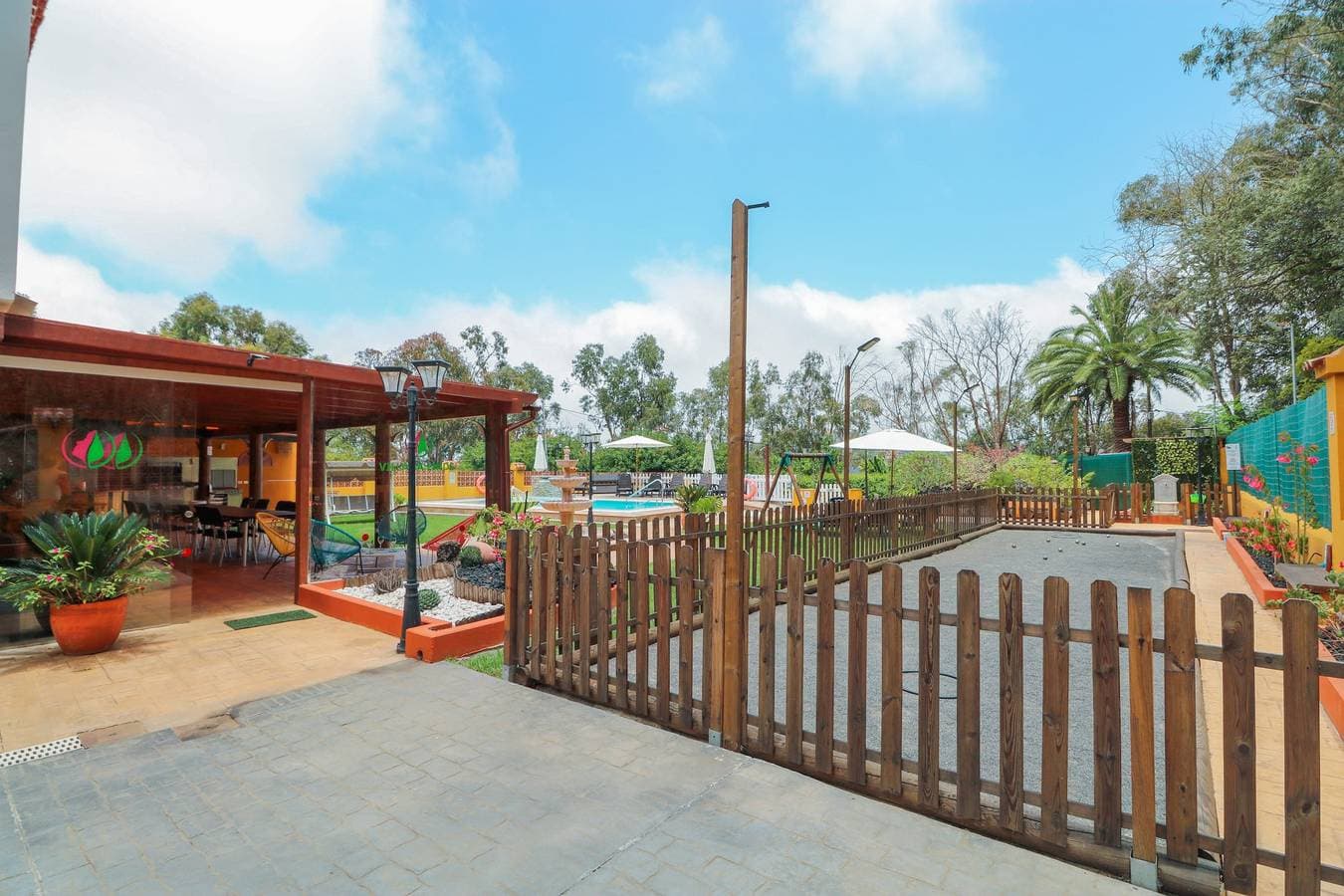 Foto 8 von 76: Villa für 10 Personen mit Garten
