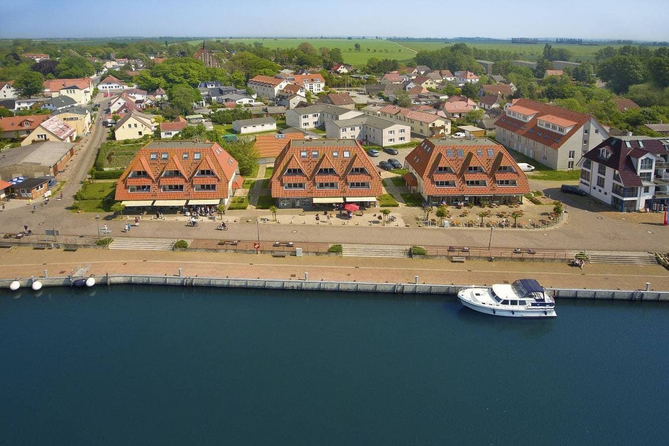 Hafennahe Ferienwohnung mit Balkon und Meerblick - Hafenhäuser Wiek 15 1