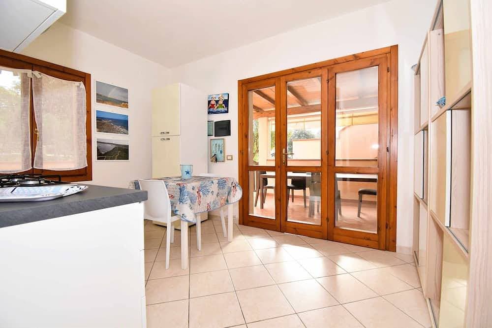 Foto 13 von 28: Well-finished studio apartment with A/C wifi and veranda
