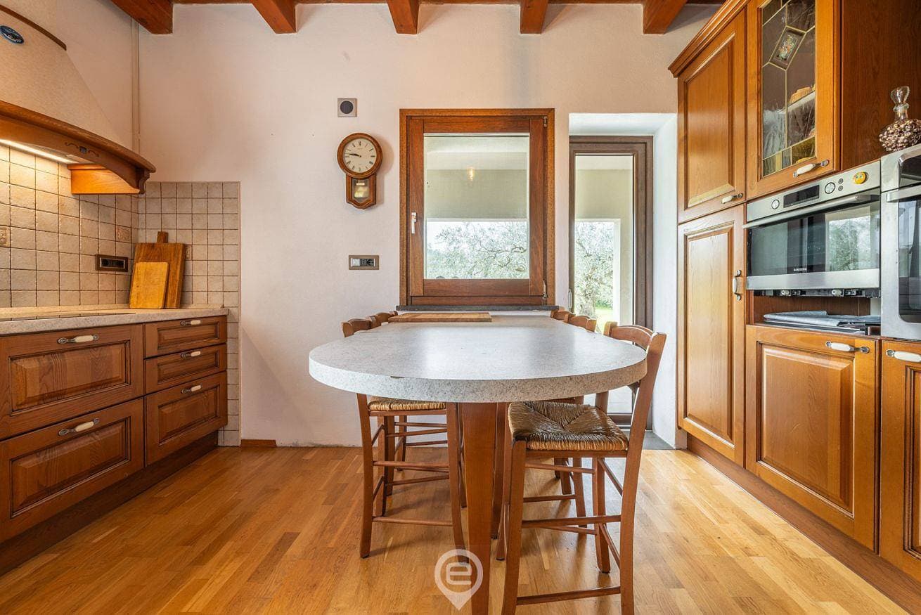 Foto 11 von 30: Villa für 6 Personen mit Garten