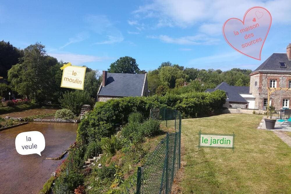 Foto 2 von 30: La Maison Des Sources