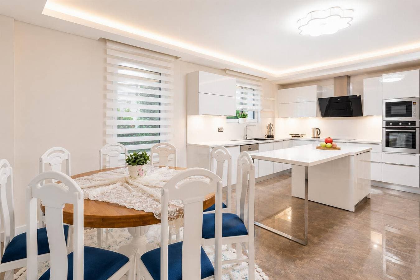 Foto 8 von 24: Villa für 10 Personen mit Terrasse