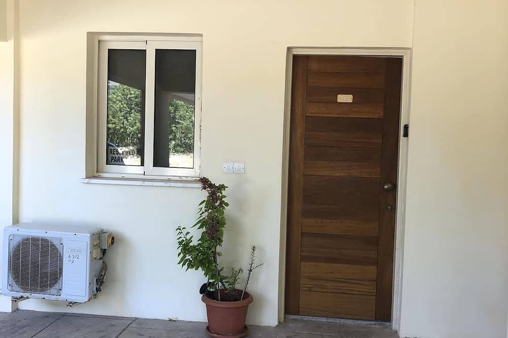 Foto 7 von 13: Fantastic Sea View Apartment With Large Balcony