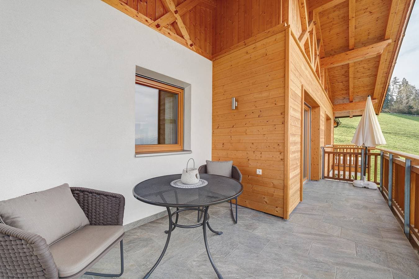 Foto 7 von 27: Ferienwohnung 'Thymian' mit Bergblick, privater Terrasse und Wi-Fi