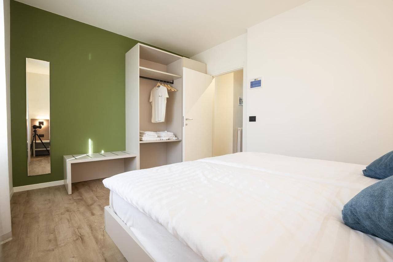 Foto 9 von 47: One-Bedroom Apartment with Mountain View