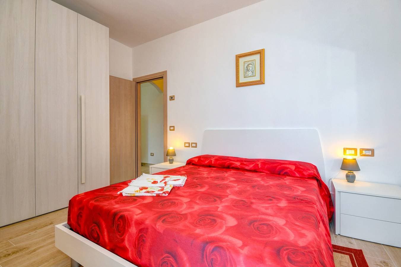 Foto 11 von 41: Ferienwohnung 'Casa Doss' mit Seeblick, privater Terrasse und WLAN