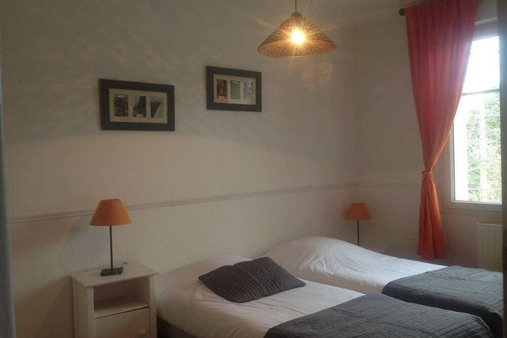 Foto 2 von 30: Cottage-Hütte-Ensuite mit Bad-Les Pieds dans l'Eau