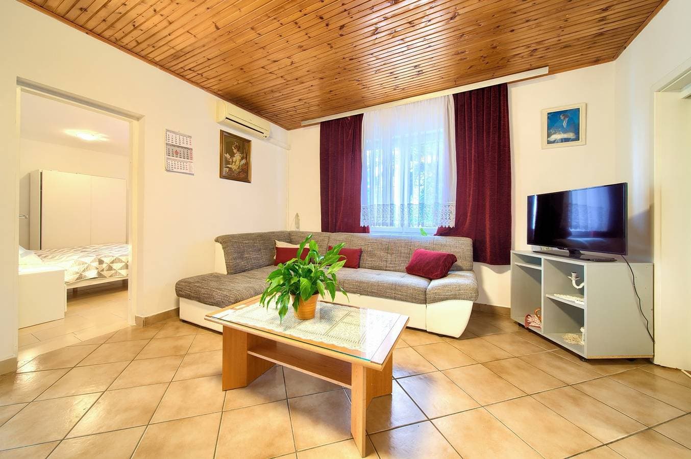 Spacious terrace apt Marica 1