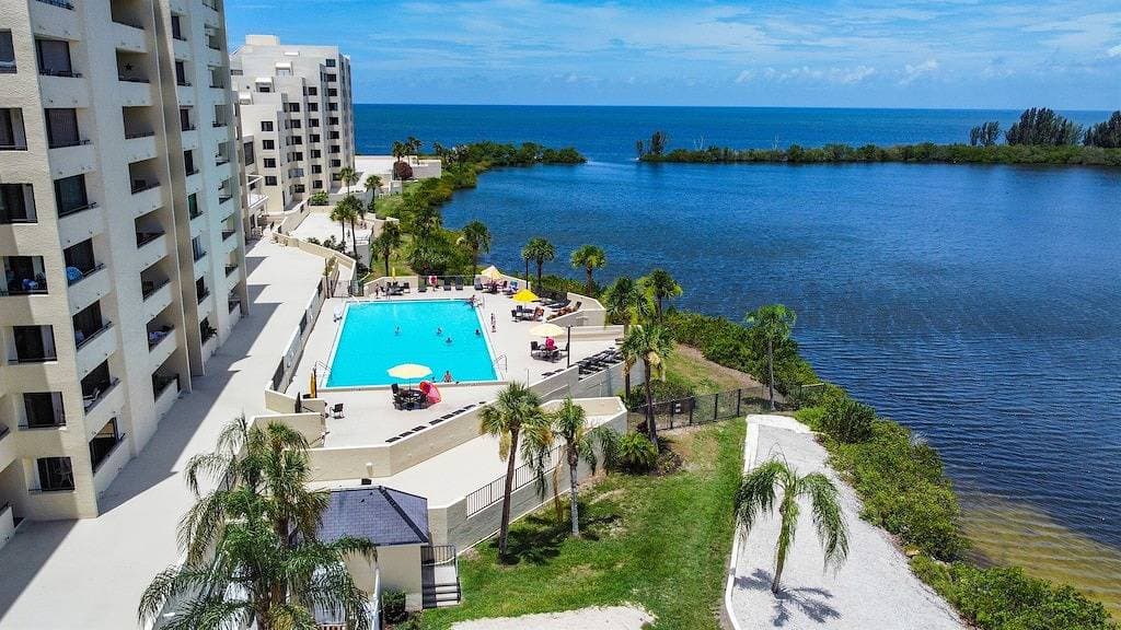 1/1 Gulf Island Beach und Tennis Club, Einheit 2-410 1