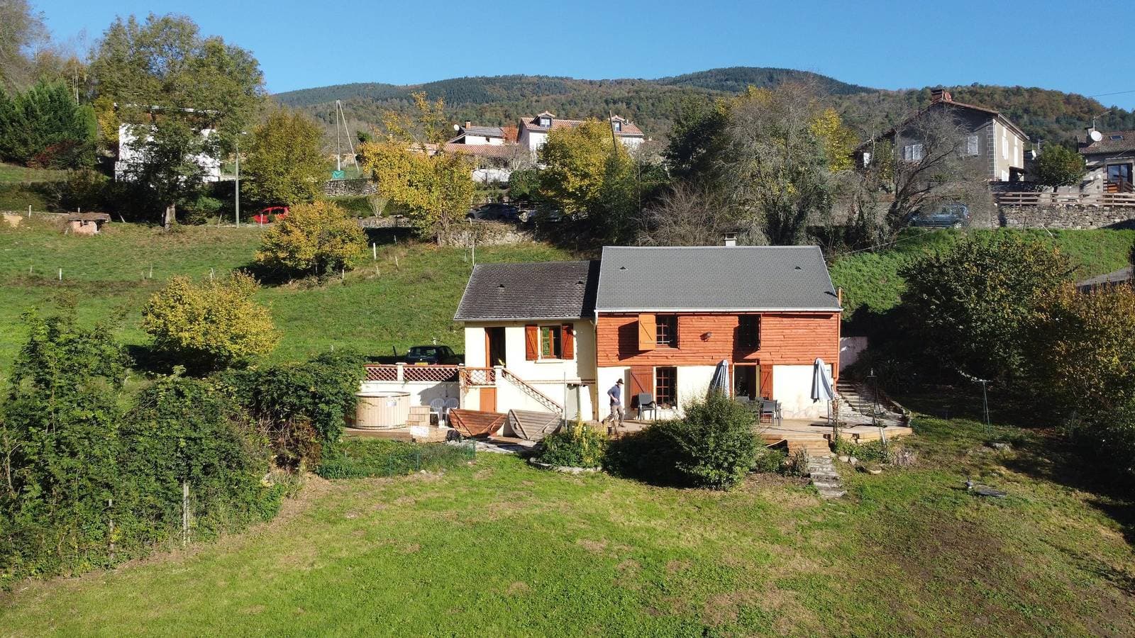 Foto 3 von 35: Ihr Bergurlaub: Panorama, absolute Ruhe und privater nordischer Spa für Entspannung & Aktivitäten