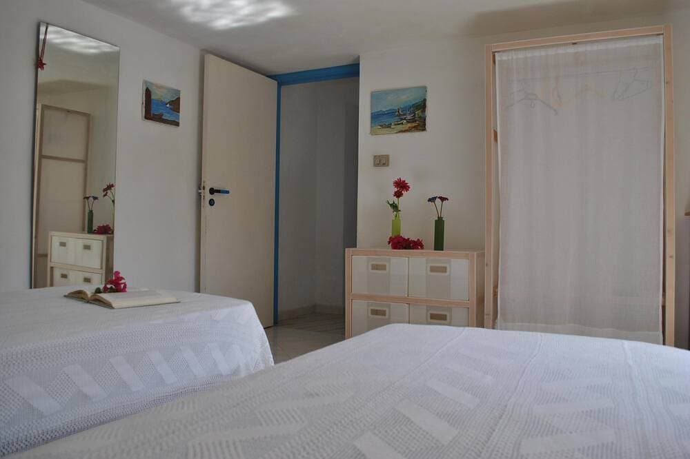 Foto 4 von 30: Ferienwohnung - San Lorenzo NotoHaus mit Garten